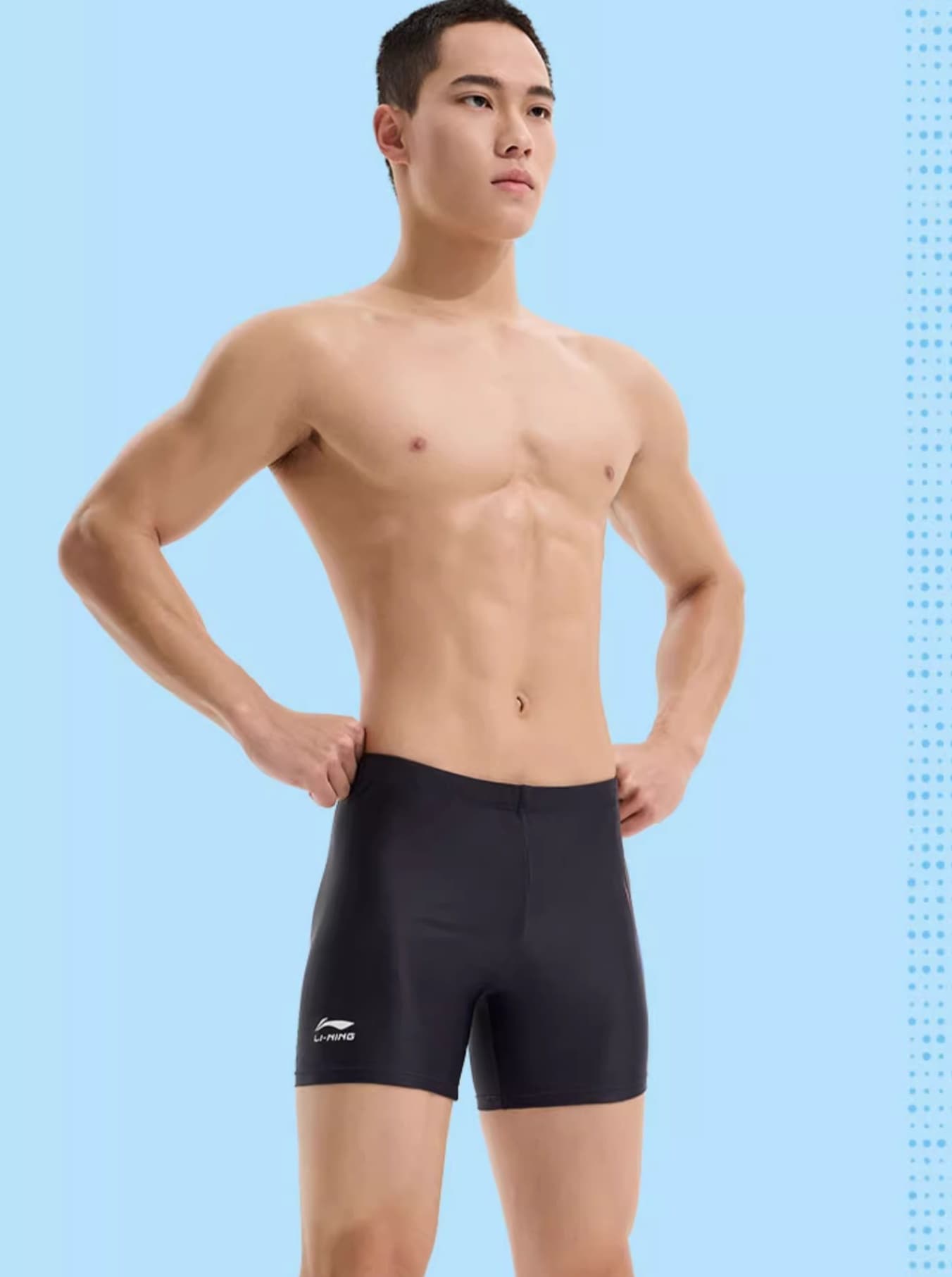 立体裁断 しなやか競泳水着