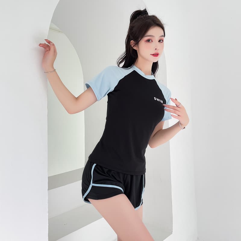 シンプルフィット セパレート競泳水着